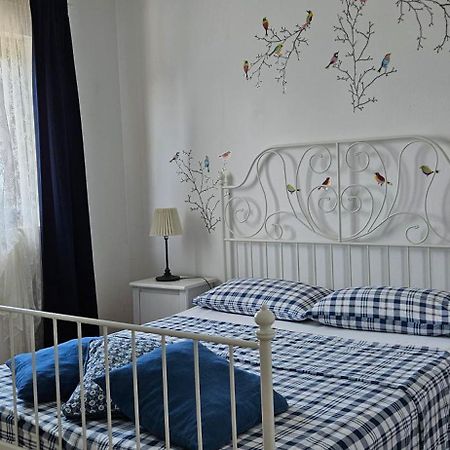 Holiday Home Marina Kastelir Bagian luar foto