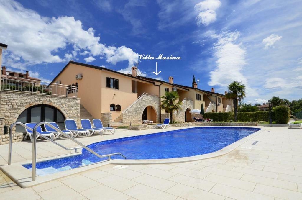 Holiday Home Marina Kastelir Bagian luar foto