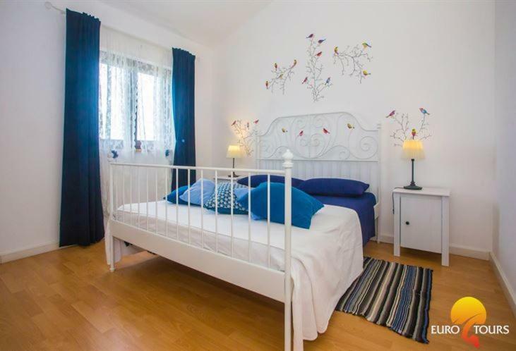 Holiday Home Marina Kastelir Bagian luar foto